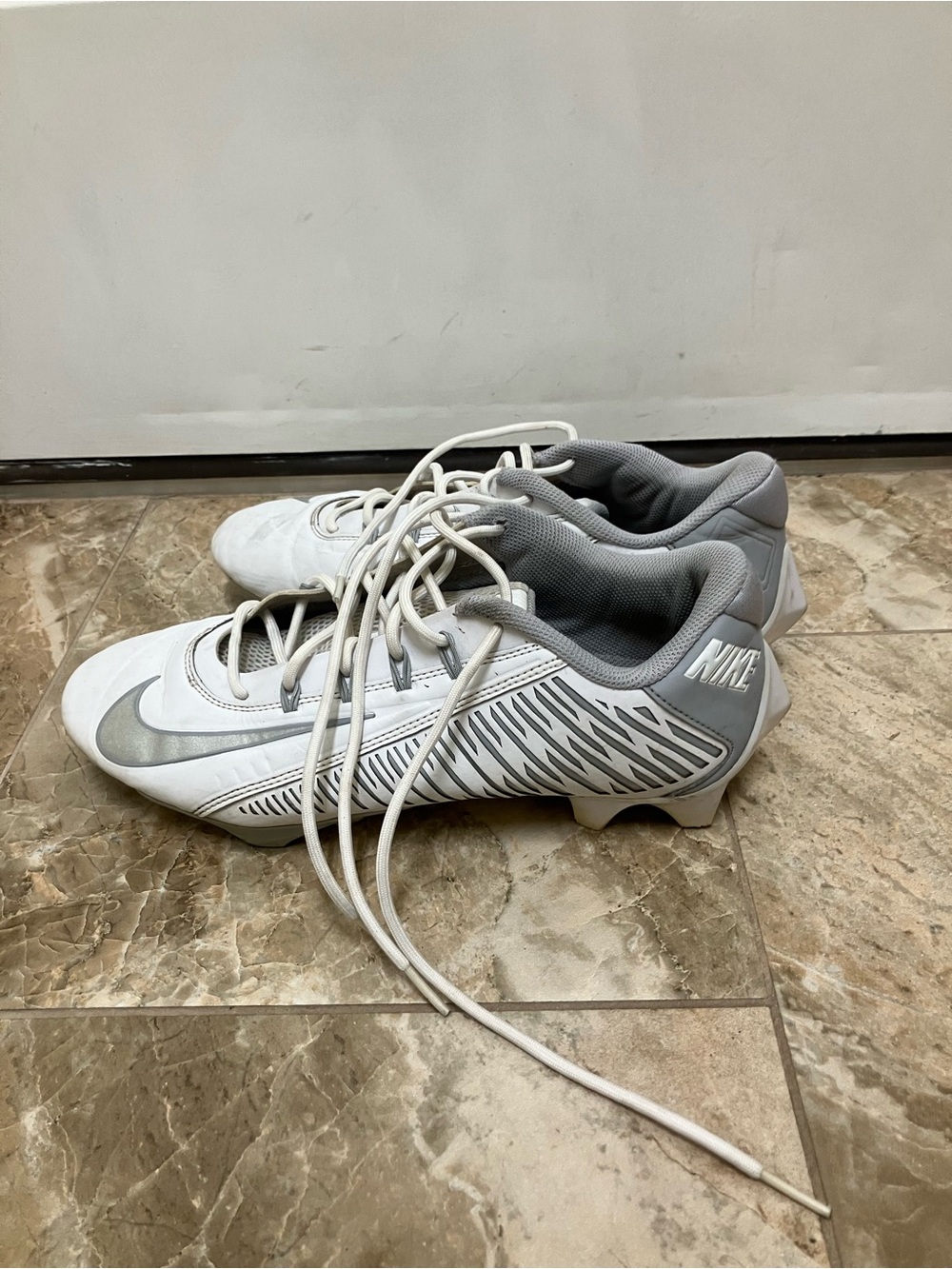 Nike Vapor Edge 360 VC Football Cleats White Grey DO6294-100 Men's Size 10 - Picture 3 of 8